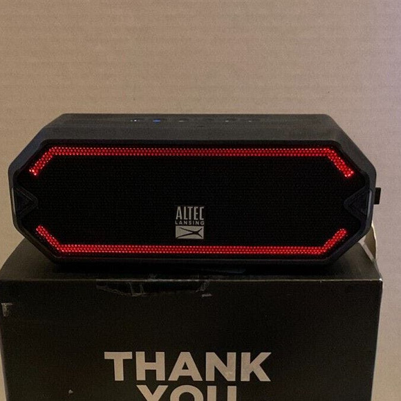 Altec Lansing - HydraJolt Wireless Speaker - Picture 5 of 11
